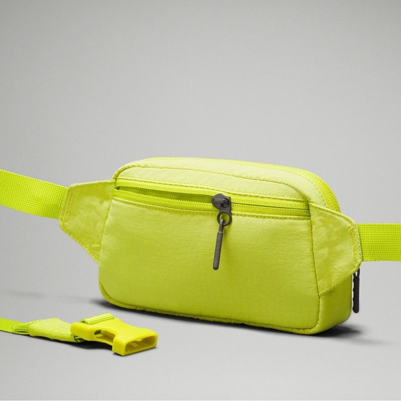Lululemon | everywhere belt bag | mini - Picture 3 of 8